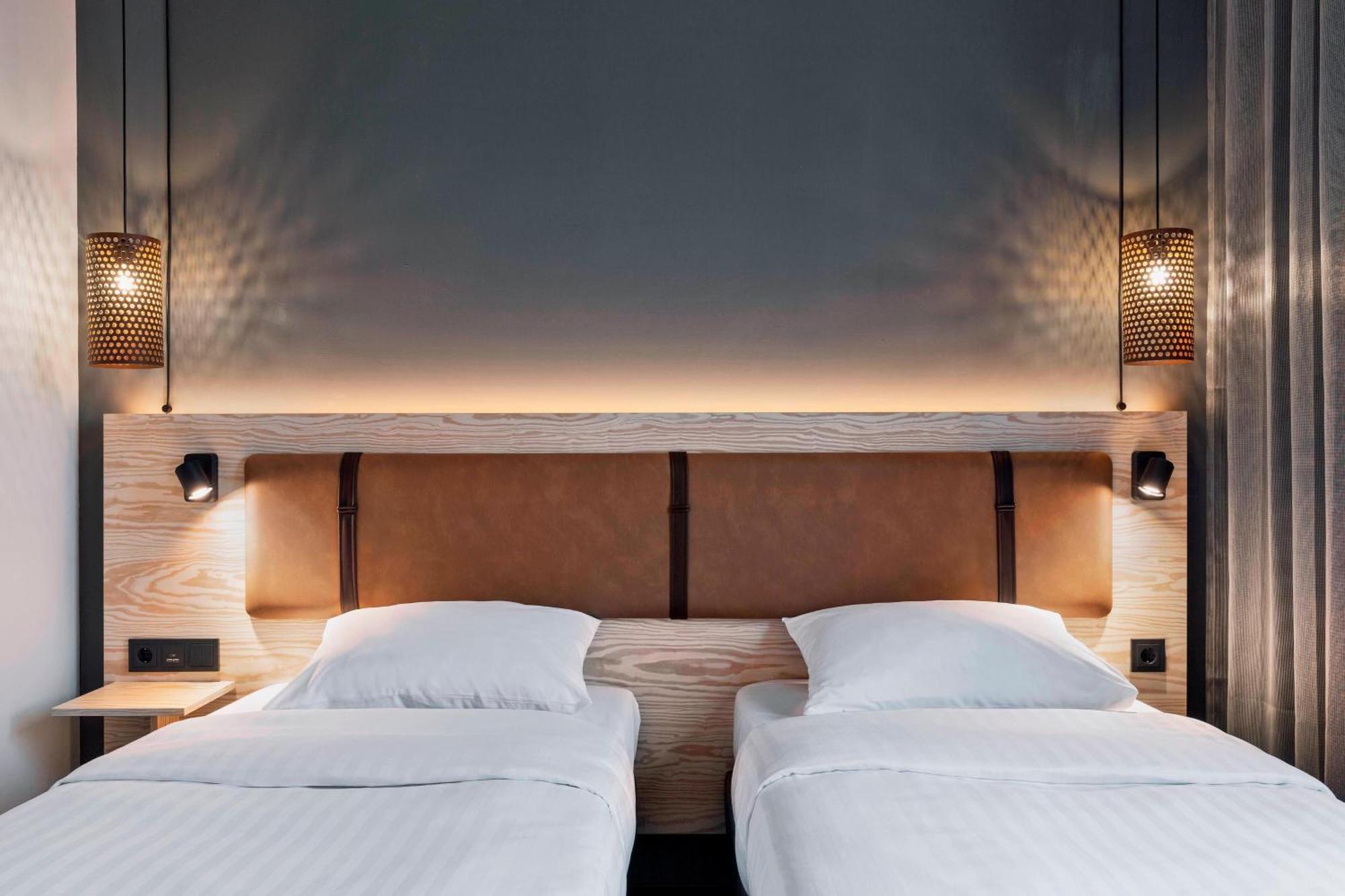 Moxy Duesseldorf South — Photos 3
